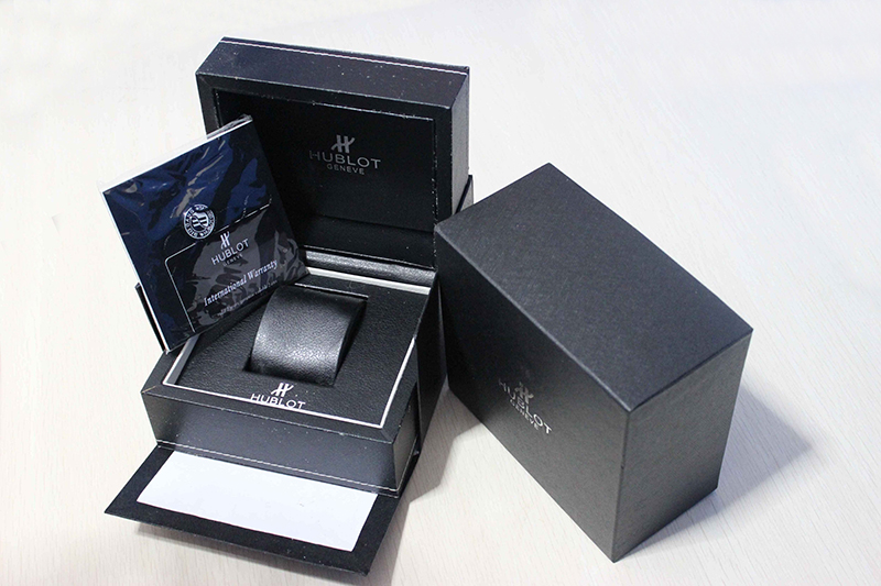 Uhren-Box