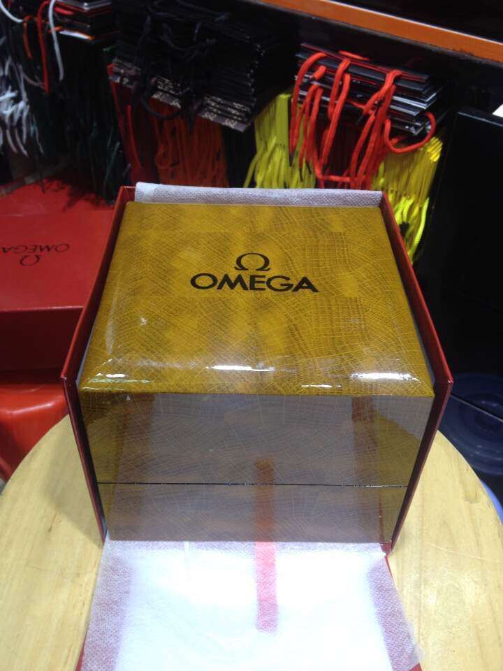 Uhren-Box